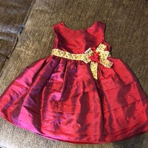 Gorgeous party dress for your little princess!!!